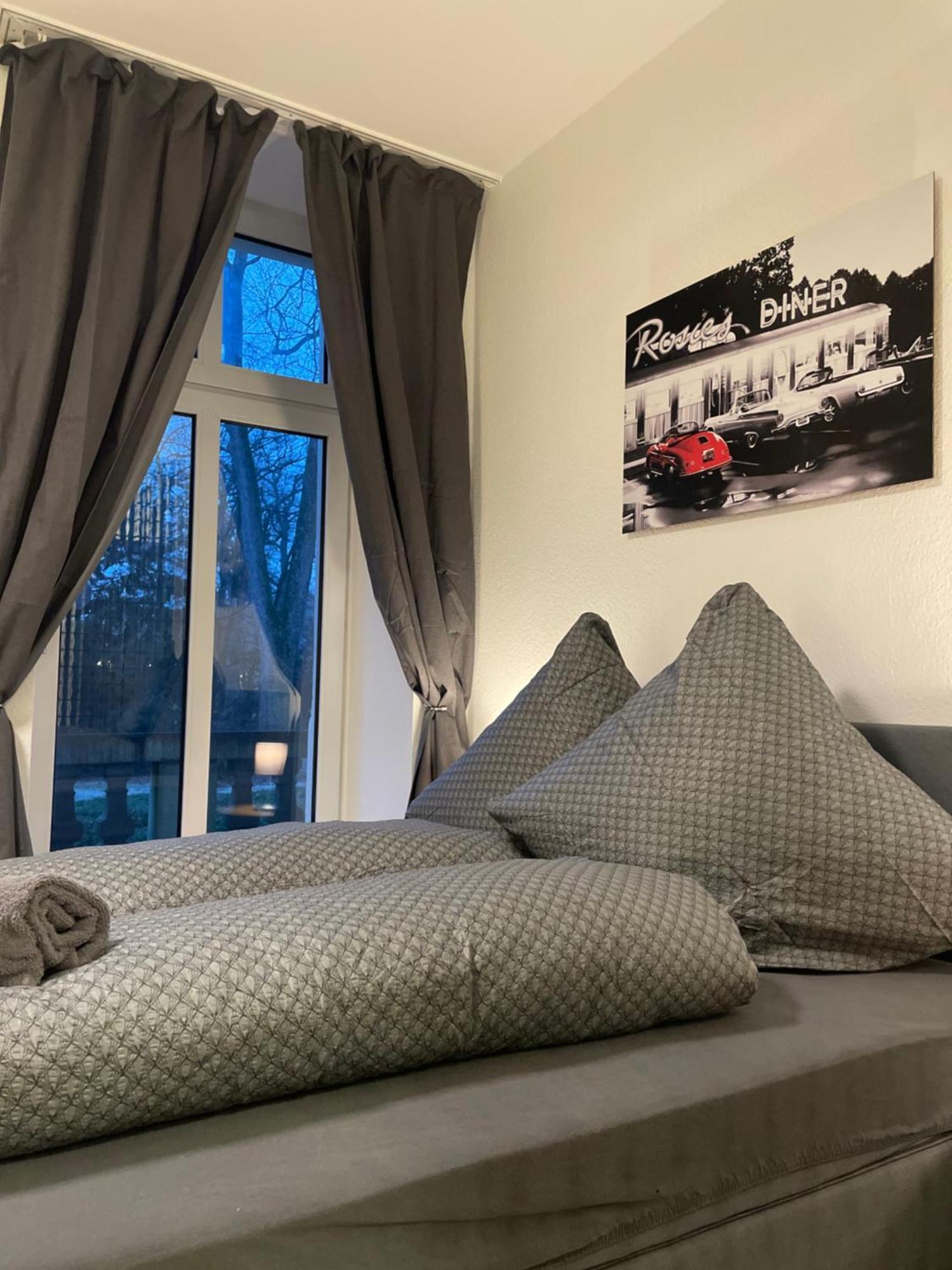 Residenz Am Kurpark - Ferienwohnungen In Zentraler Lage I Privatparkplatz Bad Rothenfelde Pokoj fotografie